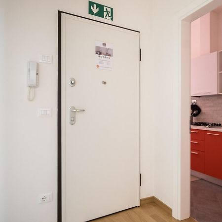Canonica Suites Bologna Camera foto