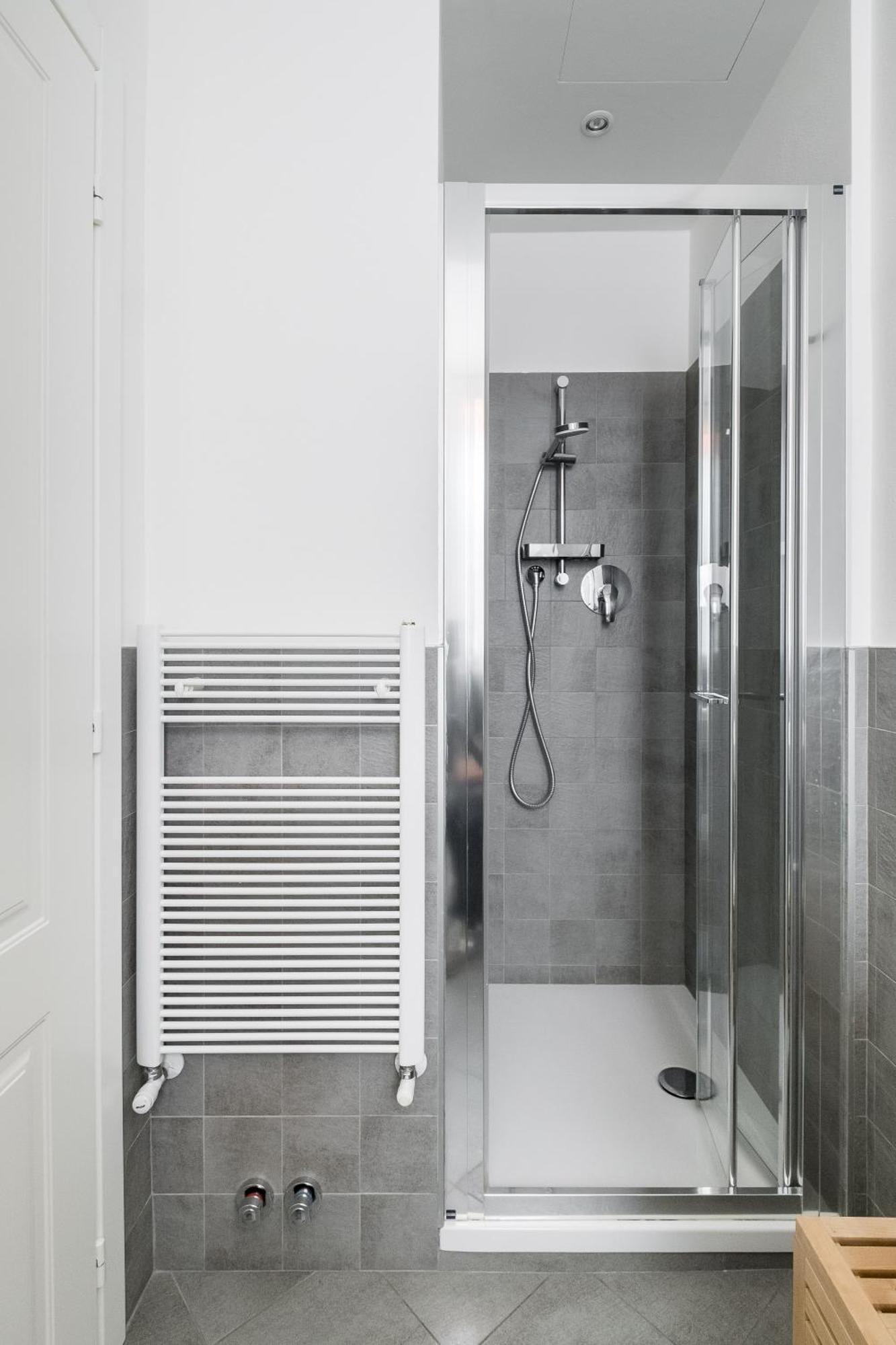 Canonica Suites Bologna Camera foto